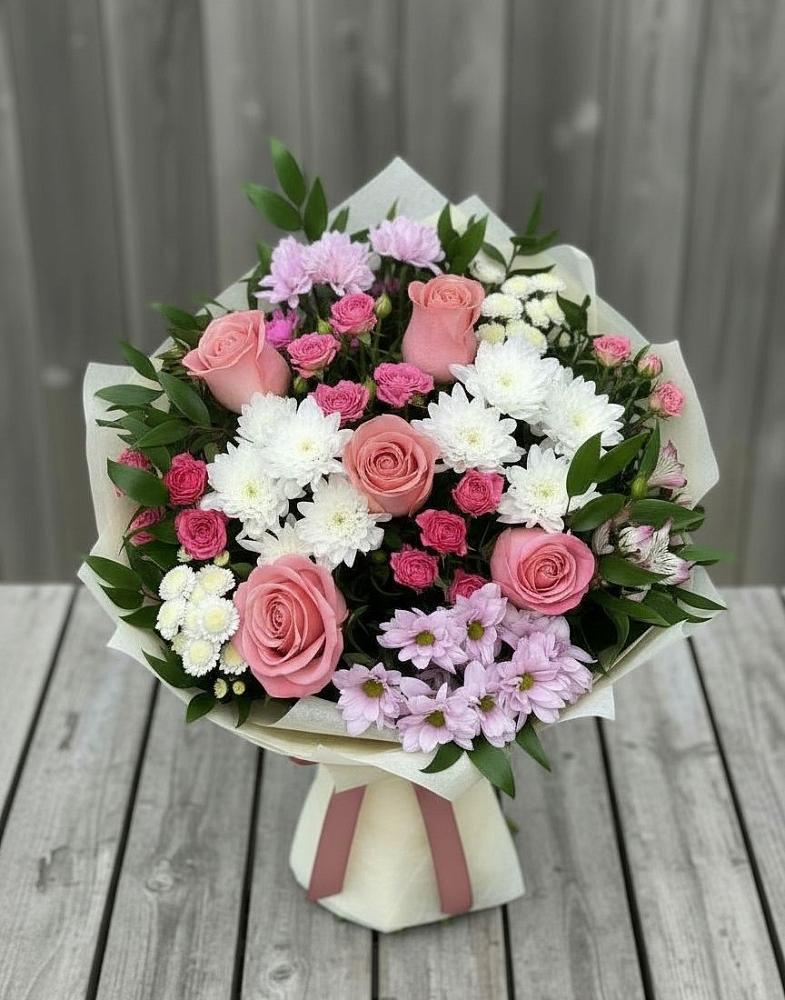 Букет цветов из: Альстромерии, Гвоздики, Розы и Хризантемы в Зарайский