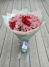 Букет цветов из:  Альстромерии #REPLACE_PRED# Зарайский