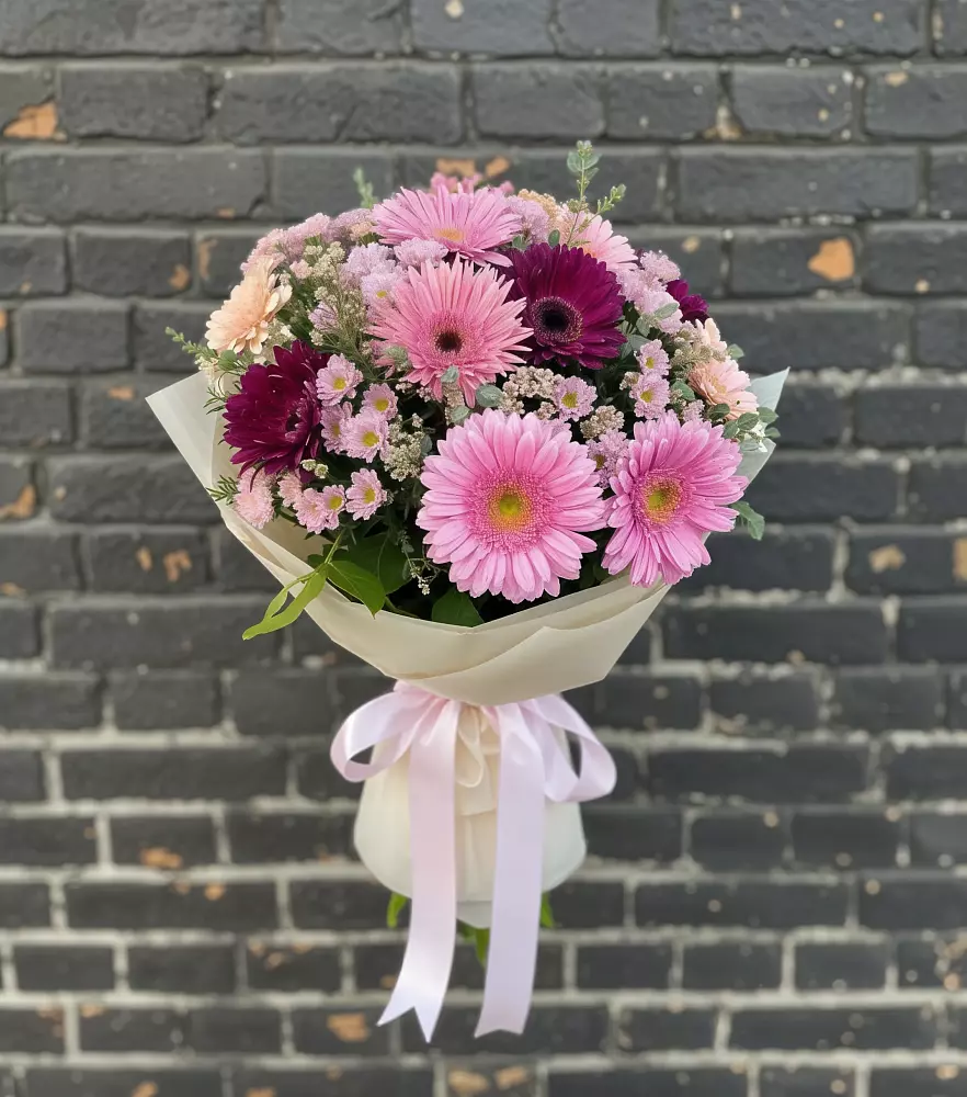 Букет цветов из: Герберы и Хризантемы в Зарайский