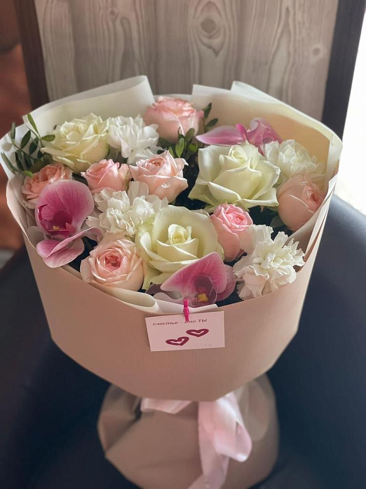 Букет цветов из: Орхидеи, Розы и Гвоздики в Зарайский