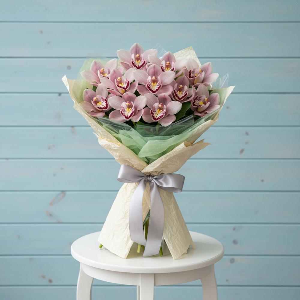 Букет цветов из: Орхидеи и Розы в Зарайский