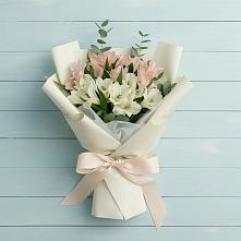 Букет цветов из:  Альстромерии в Зарайский