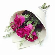 Букет цветов из:  Розы в Зарайский