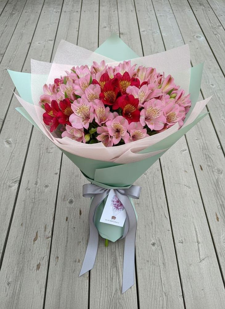 Букет цветов из: Альстромерии в Зарайский