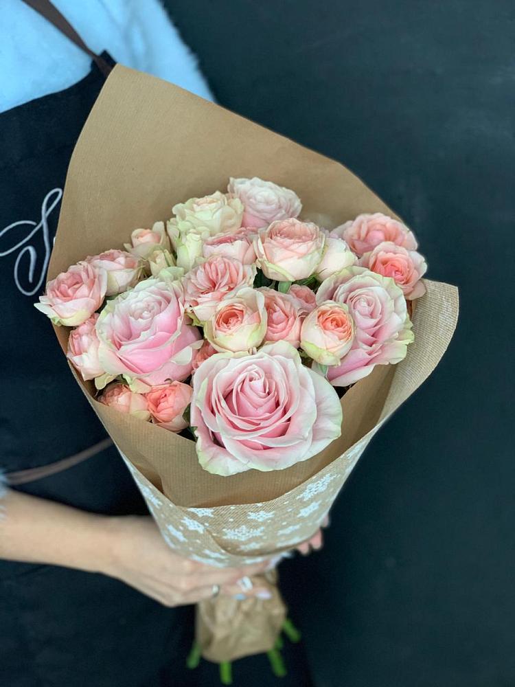 Букет цветов из: Хризантемы и Розы в Зарайский