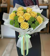 Букет цветов из:  Хризантемы и Розы в Зарайский