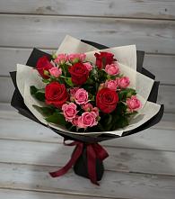Букет цветов из:  Розы #REPLACE_PRED# Зарайский