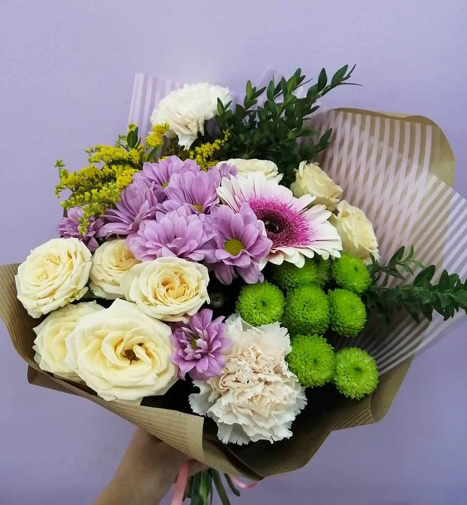 Букет цветов из: Хризантемы, Розы, Гвоздики и Герберы в Зарайский