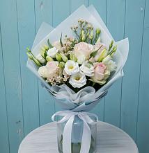 Букет цветов из:  Розы и Лизиантусы в Зарайский