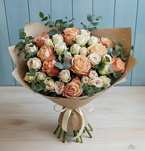Букет цветов из:  Альстромерии и Розы в Зарайский